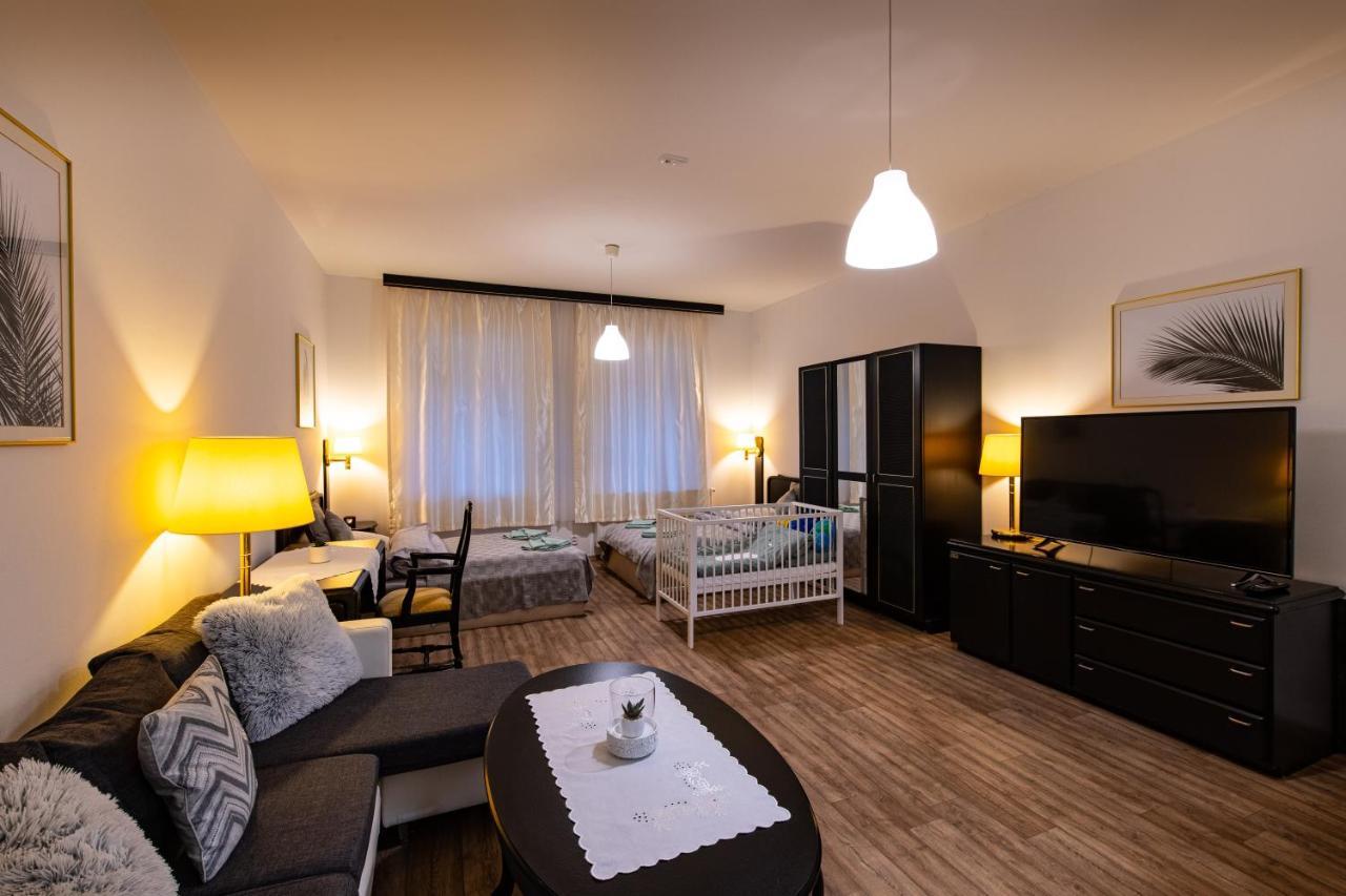 Apartman U Krizku Jihlava Exteriör bild