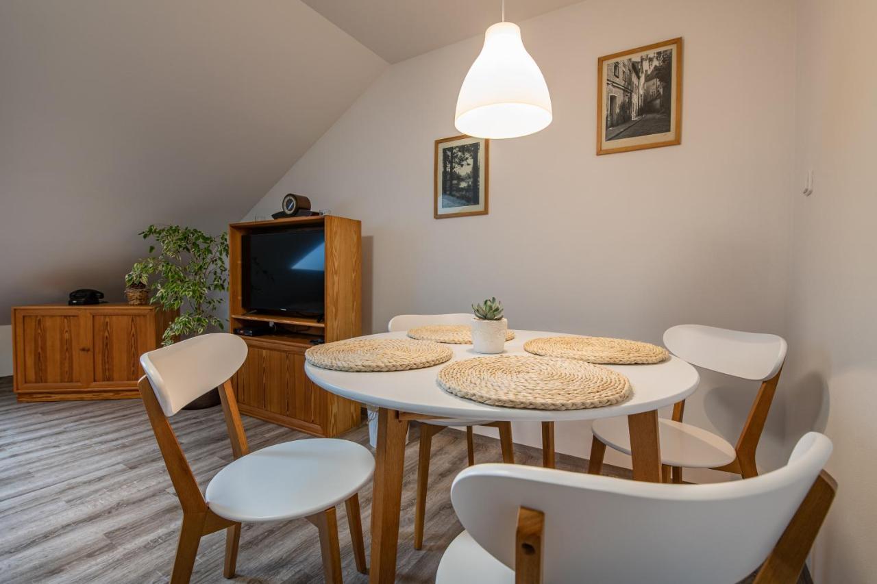 Apartman U Krizku Jihlava Exteriör bild